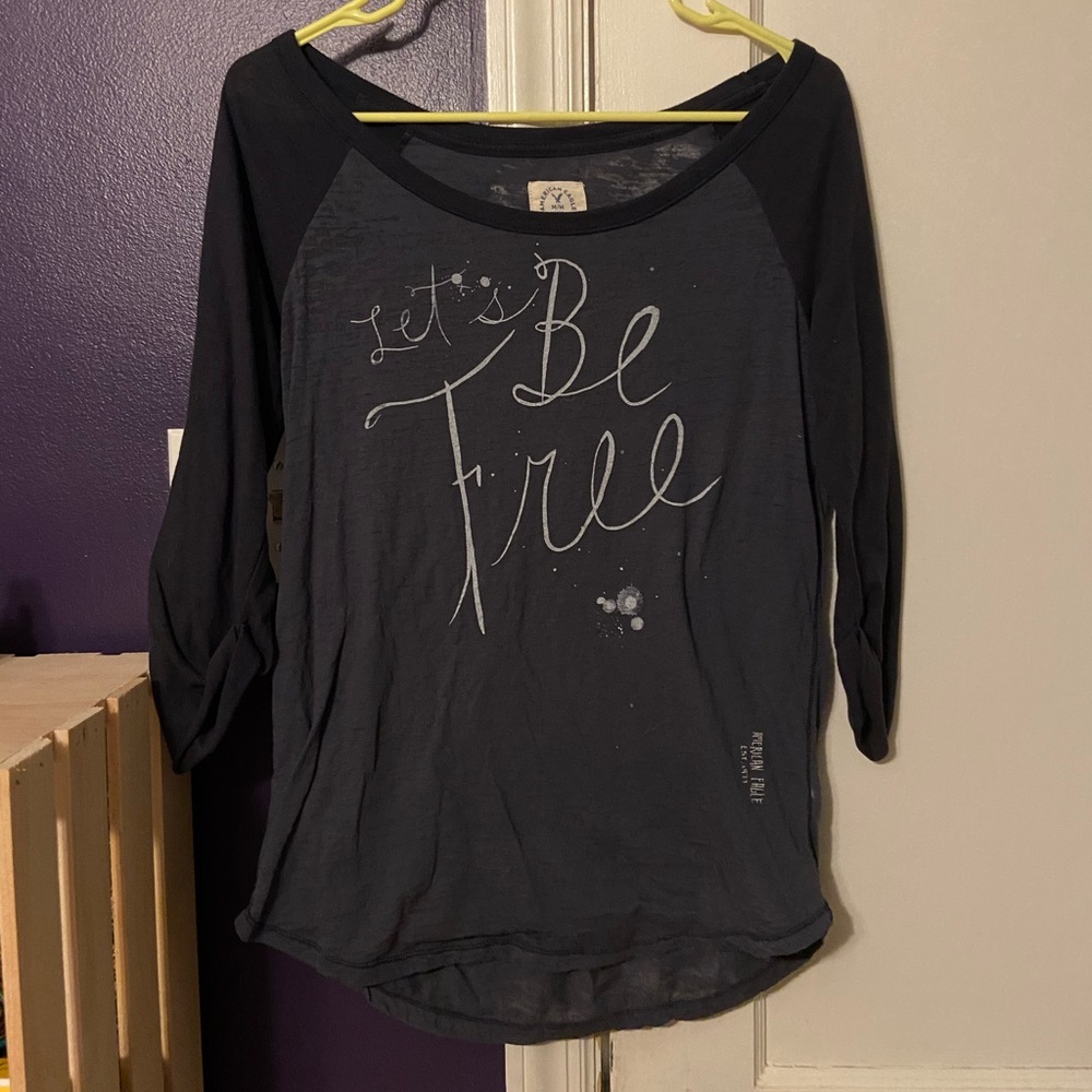 American eagle 3/4 shirt